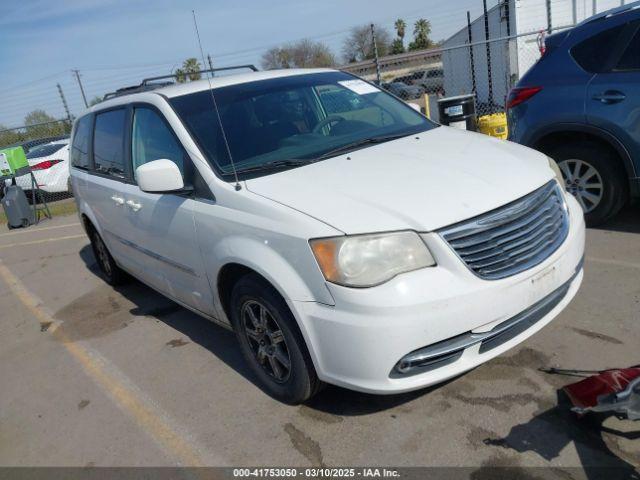  Salvage Chrysler Town & Country