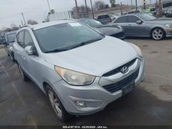  Salvage Hyundai TUCSON