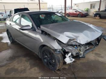  Salvage Hyundai ELANTRA