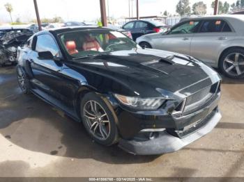  Salvage Ford Mustang