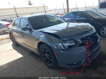  Salvage Chrysler 300