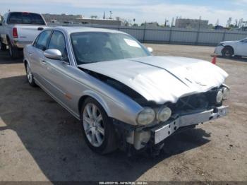  Salvage Jaguar XJ