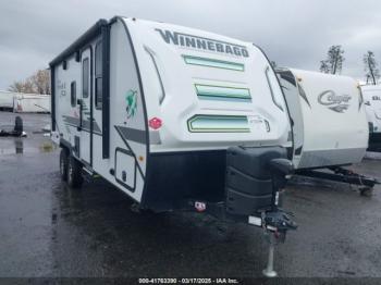  Salvage Winnebago Minnie Flx