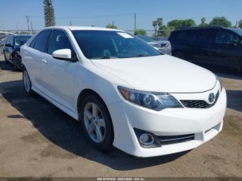  Salvage Toyota Camry