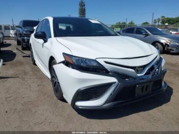  Salvage Toyota Camry