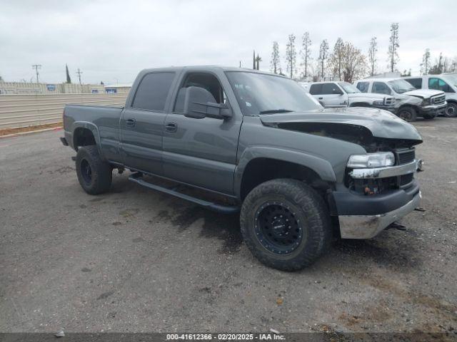  Salvage Chevrolet Silverado 2500