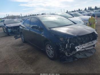  Salvage Toyota Prius Prime