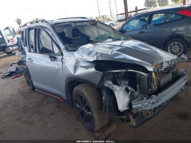  Salvage Subaru Forester