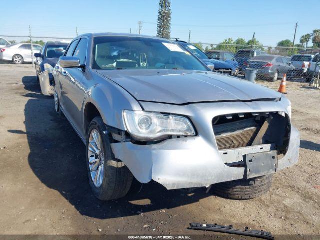  Salvage Chrysler 300c