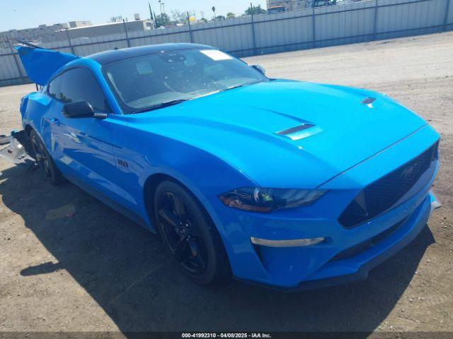  Salvage Ford Mustang