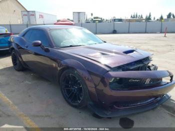  Salvage Dodge Challenger