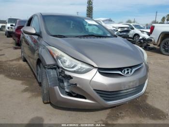  Salvage Hyundai ELANTRA