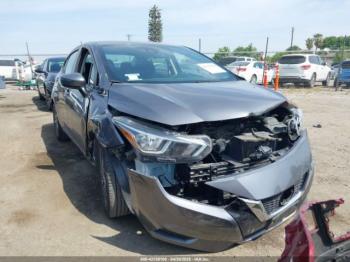  Salvage Nissan Versa