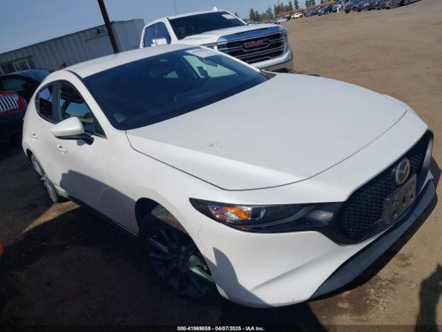  Salvage Mazda Mazda3