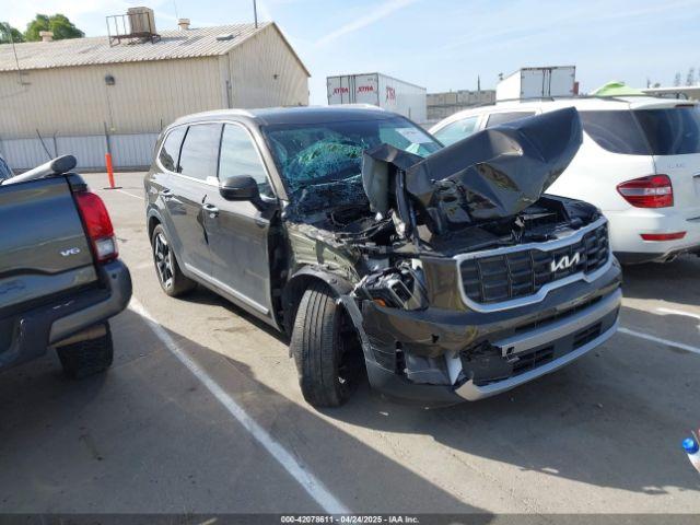  Salvage Kia Telluride