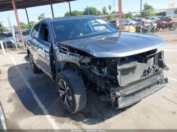  Salvage Volkswagen Atlas