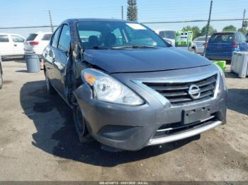  Salvage Nissan Versa