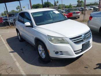 Salvage Volkswagen Tiguan