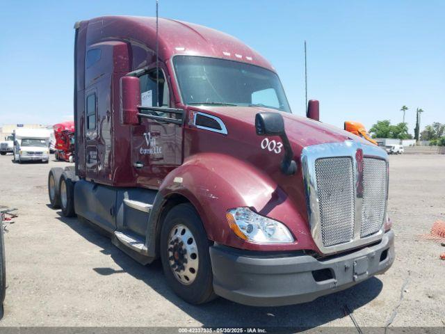  Salvage Kenworth T680