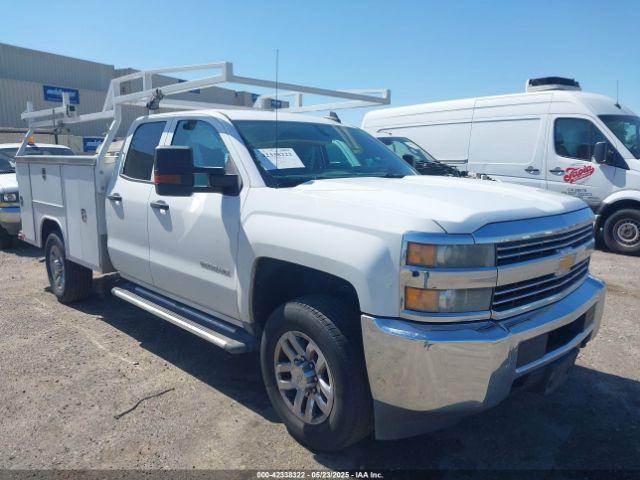  Salvage Chevrolet Silverado 2500
