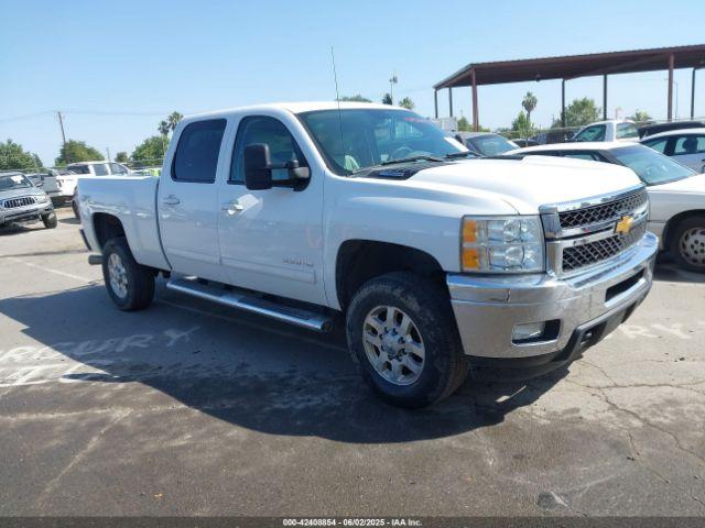  Salvage Chevrolet Silverado 2500