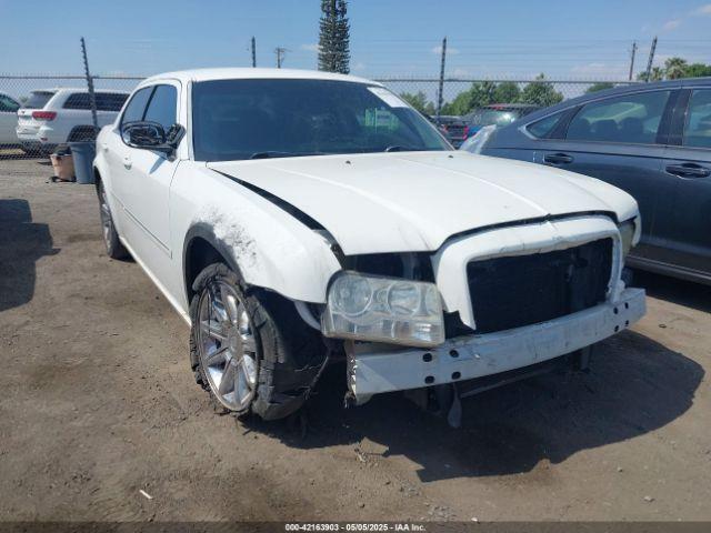  Salvage Chrysler 300
