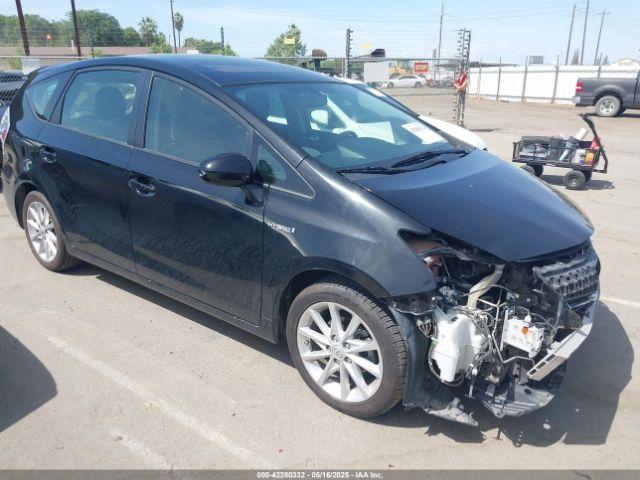  Salvage Toyota Prius v