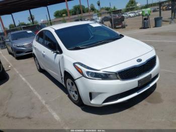  Salvage Kia Forte