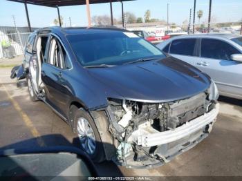  Salvage Chrysler Pacifica