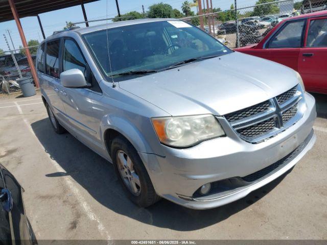  Salvage Dodge Grand Caravan