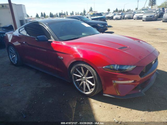  Salvage Ford Mustang