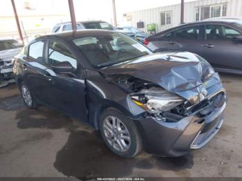  Salvage Toyota Yaris