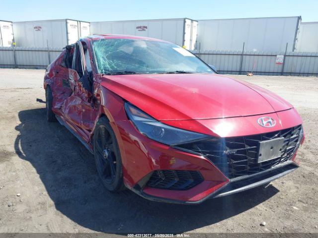  Salvage Hyundai ELANTRA
