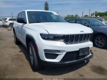  Salvage Jeep Grand Cherokee