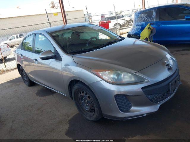  Salvage Mazda Mazda3