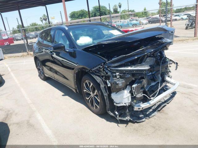  Salvage Toyota Crown Signia