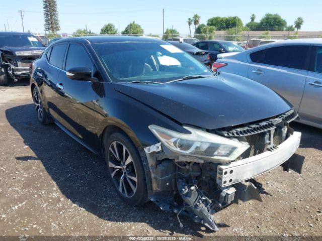  Salvage Nissan Maxima