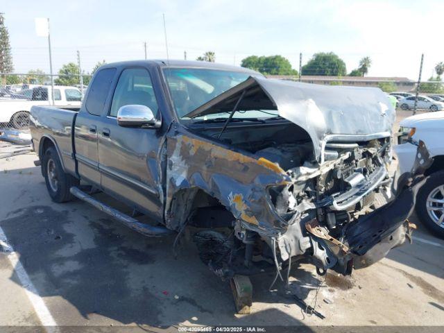  Salvage Toyota Tundra