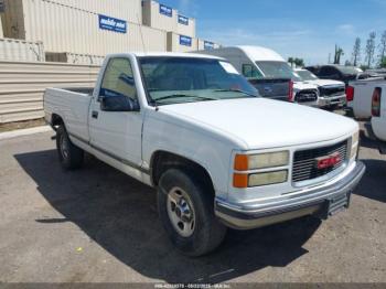  Salvage GMC Sierra 2500