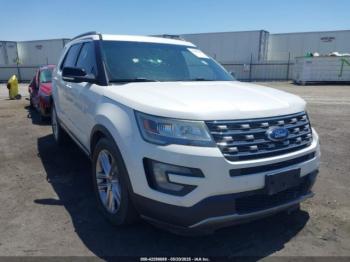  Salvage Ford Explorer