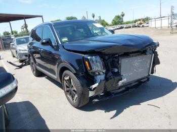 Salvage Kia Telluride