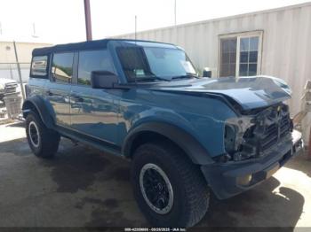  Salvage Ford Bronco