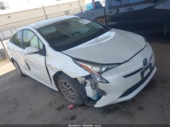  Salvage Toyota Prius