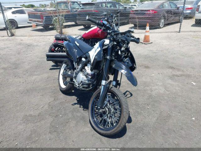  Salvage Kawasaki Klx300