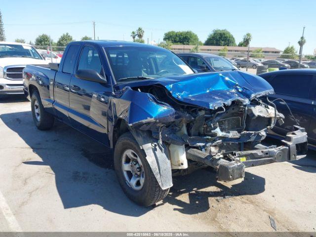  Salvage Dodge Dakota