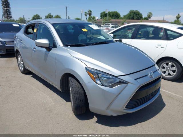  Salvage Toyota Yaris