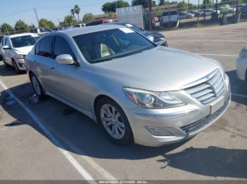  Salvage Hyundai Genesis