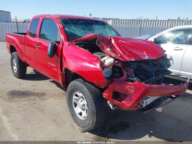  Salvage Toyota Tacoma