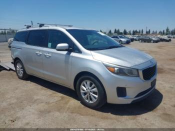  Salvage Kia Sedona