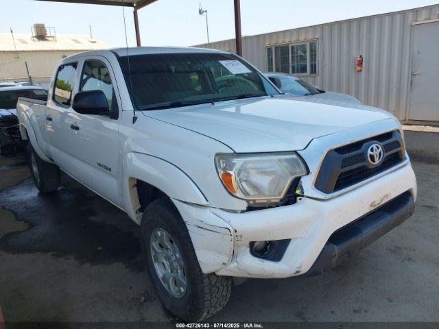  Salvage Toyota Tacoma